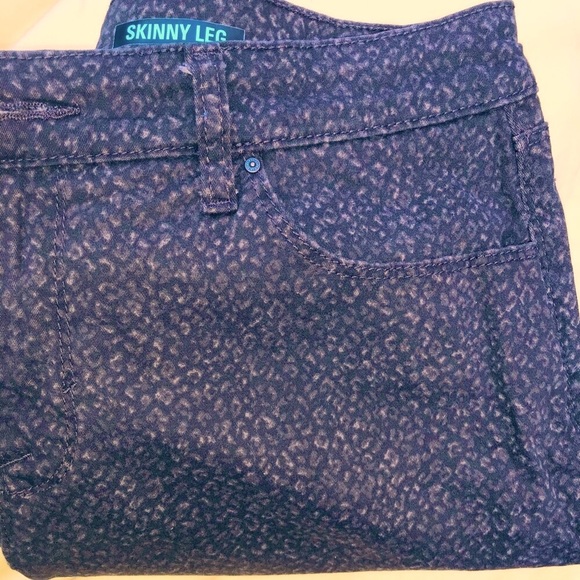 🌹🌹Style & Co. Brushed Jeans Size 14🌹🌹 - Picture 2 of 4